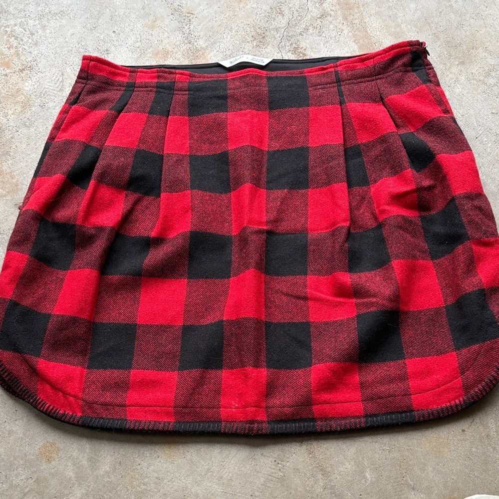 Woolrich Red and Black Checkered wool blend Mini Skirt size 12